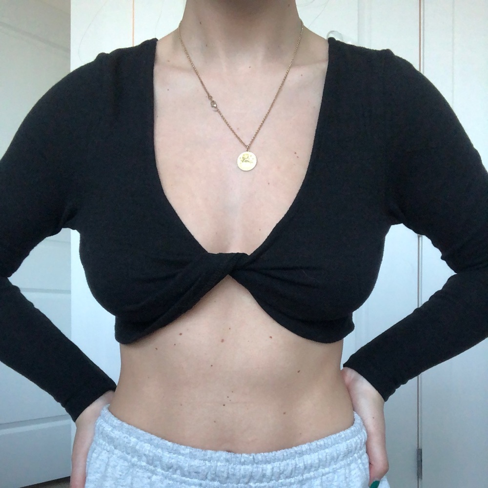 Long Sleeve Crop Top